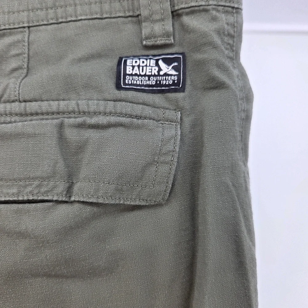 Eddie Bauer Cargo Shorts‎ Mens 34 Green Cotton Outdoor Gorpcore Utility